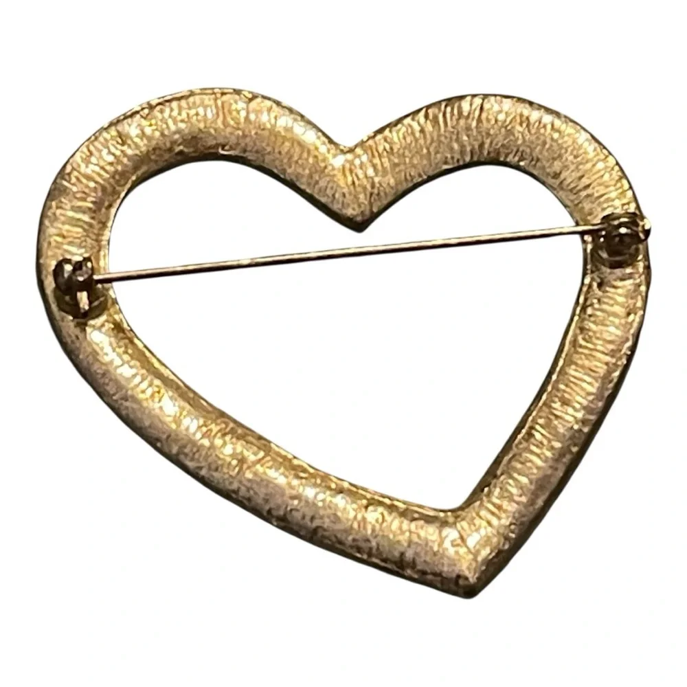 Vintage 80s‎ Silver Tone Metal Rhinestone & Faux Pear Heart Brooch Pin 1.75”